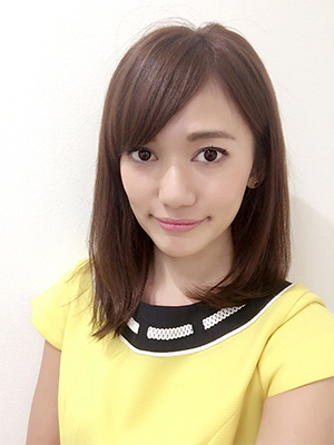 ゴルフコンパニオン:戸崎奈津